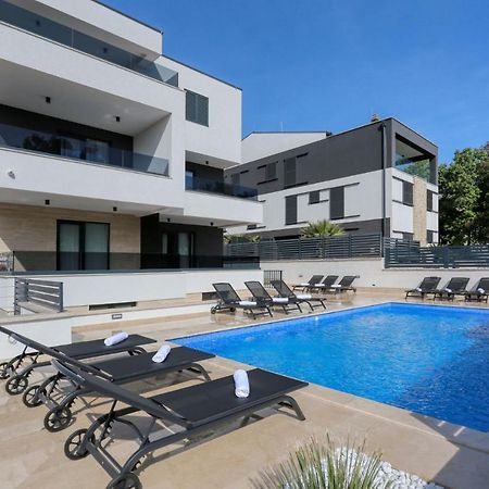 Villa Ankora 1 With Heated Pool Биоград-на-Мору Экстерьер фото
